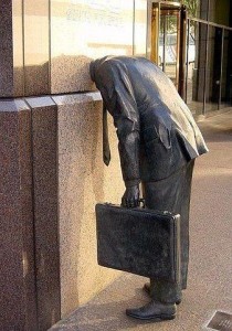 Памятник клерку