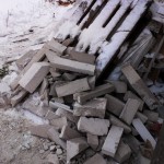 Остатки порезанных газосиликатных блоков